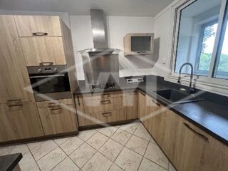  Appartement � vendre 5 pi�ces 81 m�