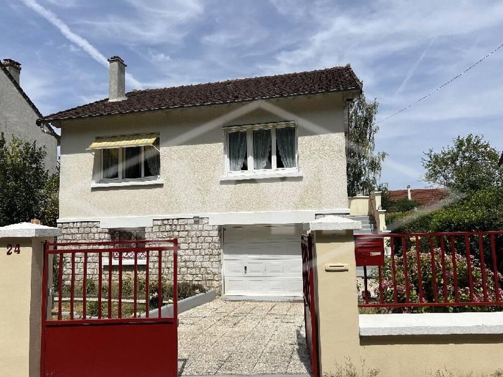Maison 6 pièces 112 m² · à Combs la Ville · 112 m² · 329 900 €