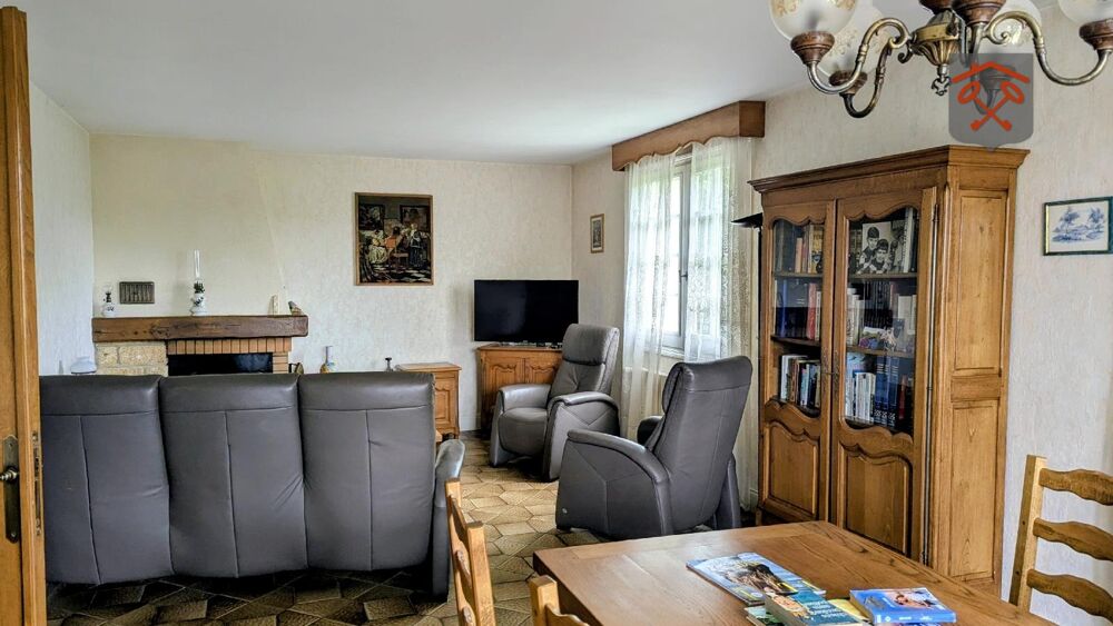 NEYT IMMOBILIER vous propose Réf 4908 à 10mn de l'AIGLE ....