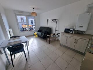 Appartement à louer 1 pièce 25 m²