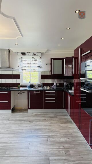  Maison  vendre 4 pices 120 m