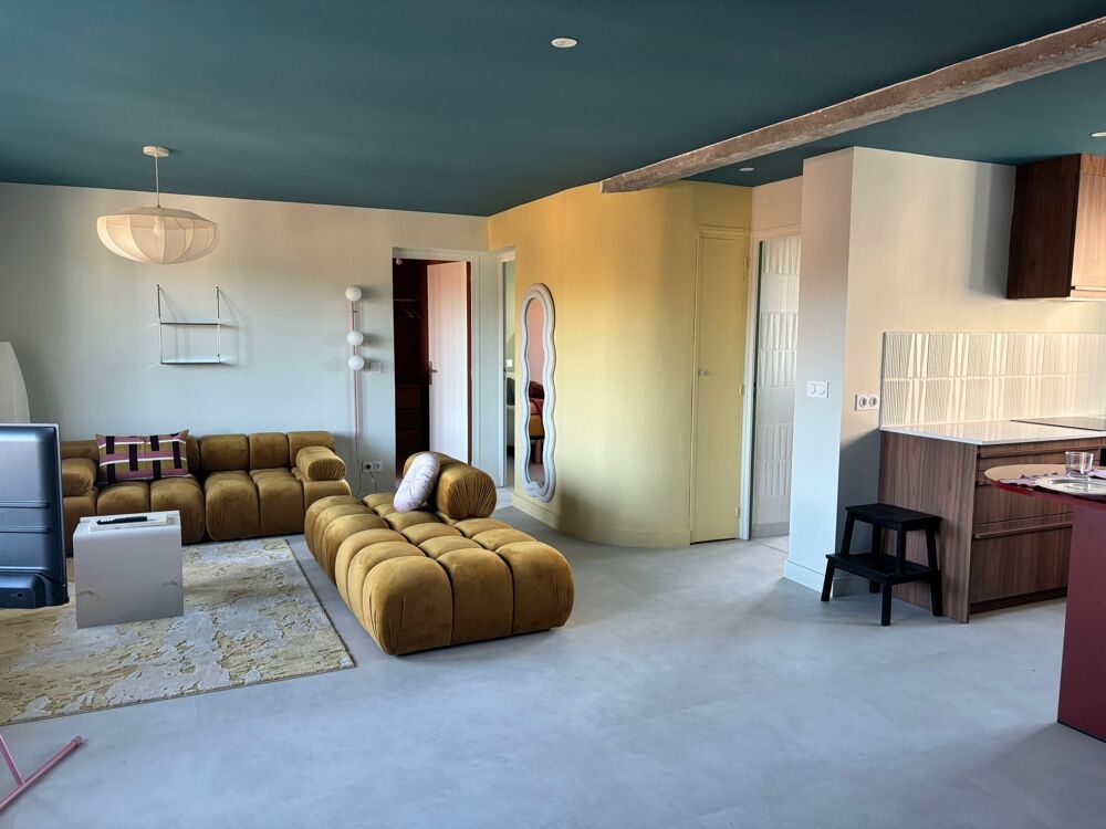 À louer à Albi, agréable appartement T3 meublé situé dan....