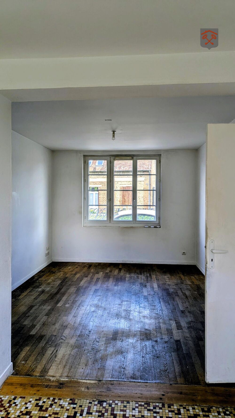 NEYT IMMOBILIER vous propose Réf 4876 à l'AIGLE.Maison ....