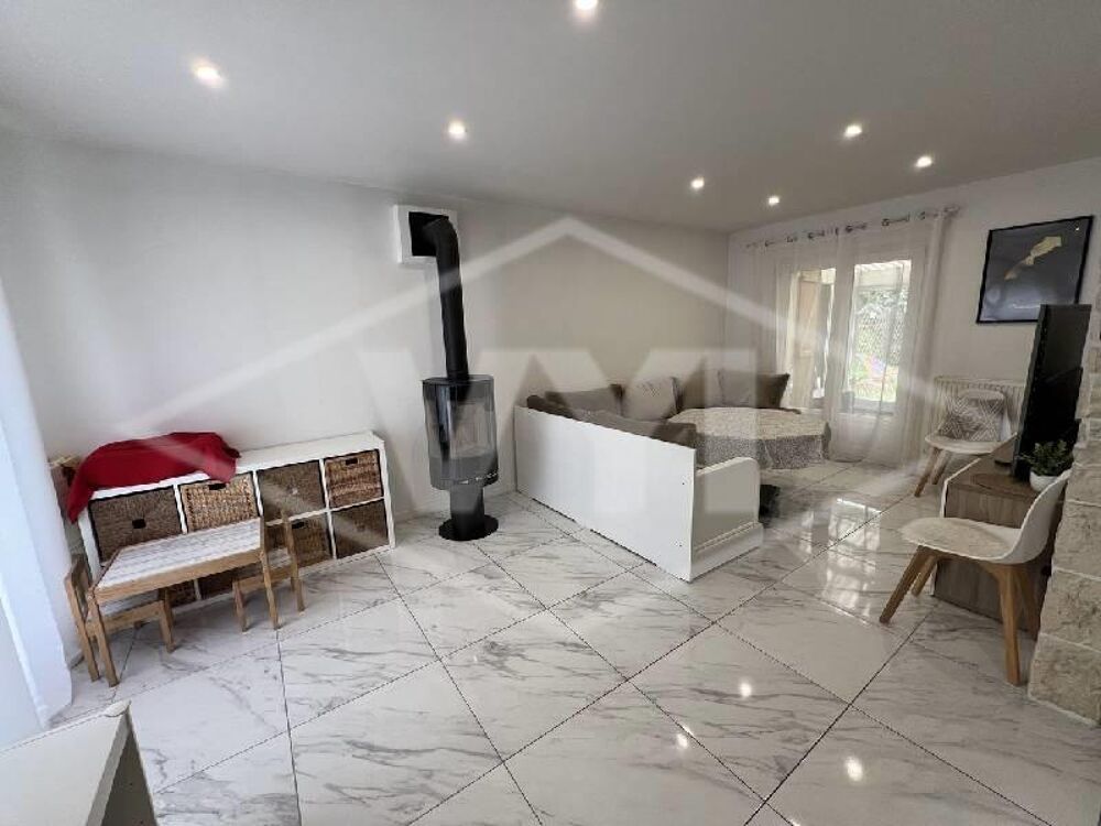 vente Maison - 6 pièce(s) - 90 m² Combs-la-Ville (77380)