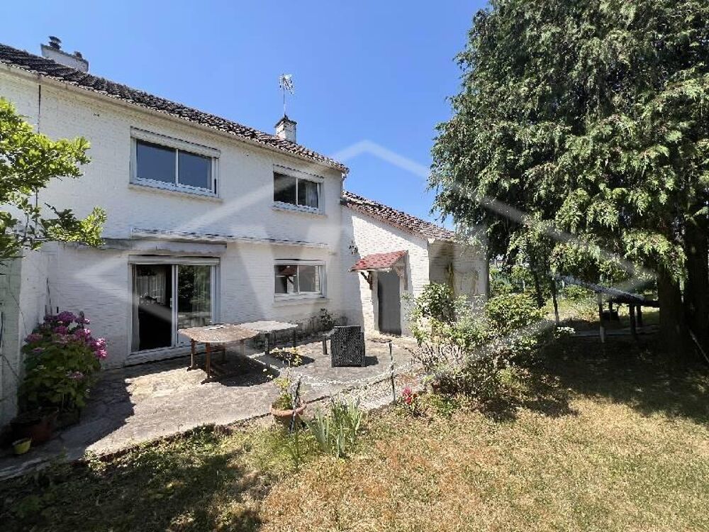vente Maison - 6 pièce(s) - 100 m² Combs-la-Ville (77380)