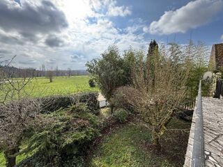  Maison  vendre 9 pices 160 m