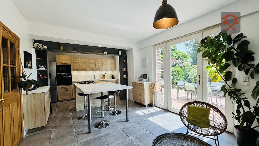 NEYT IMMOBILIER vous propose la réf 4506 : L'AIGLE, Sur....