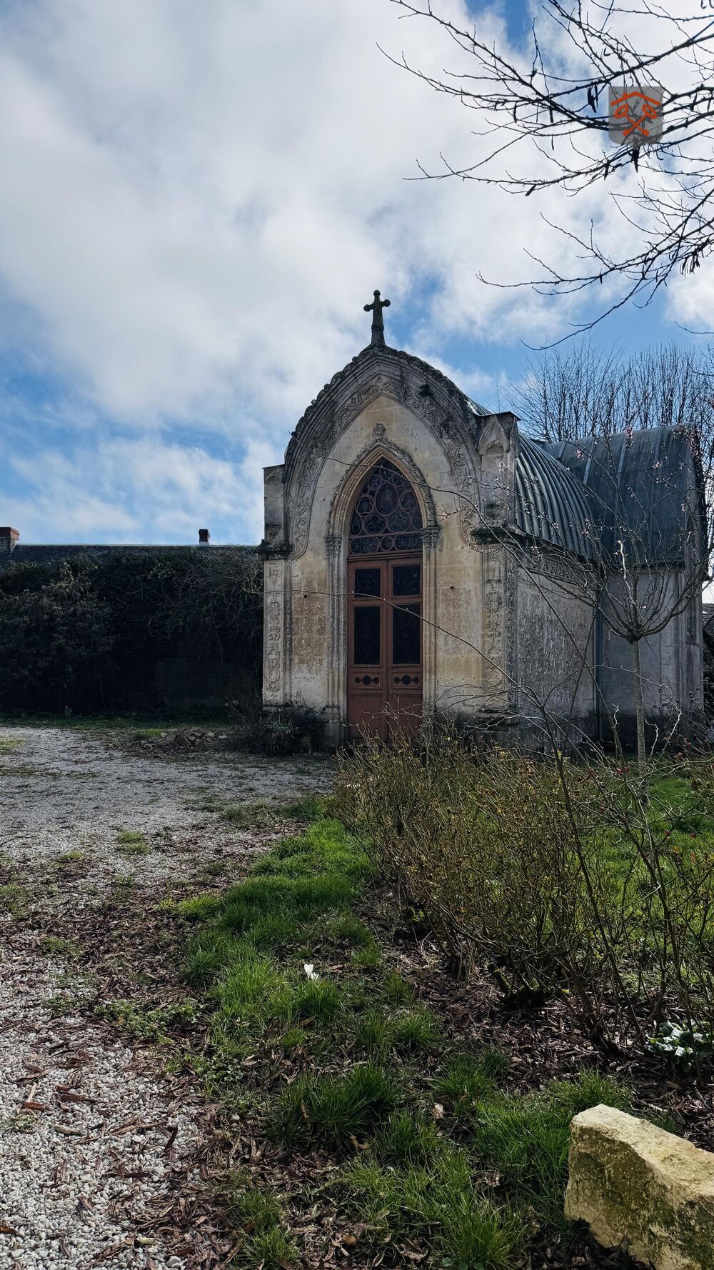 vente Maison - 15 + pièce(s) - 1006 m² L'Aigle (61300)