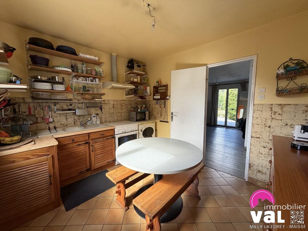 D'HUISON LONGUEVILLEPavillon sur 1338m² de terrain clos.....