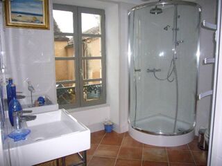  Maison  vendre 11 pices 335 m