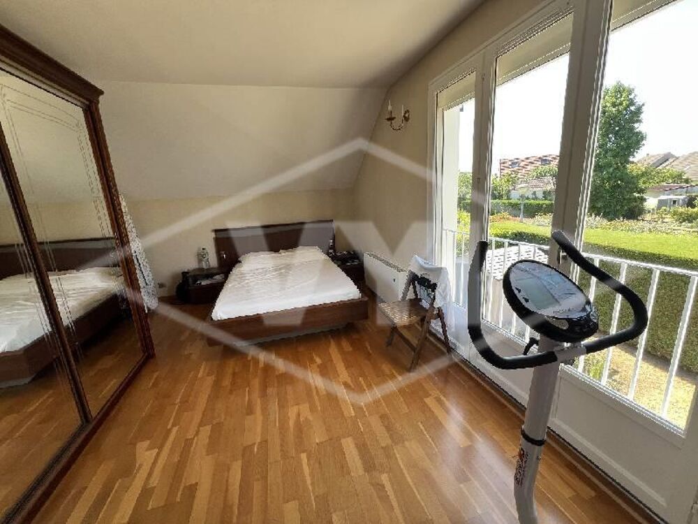 vente Maison - 5 pièce(s) - 120 m² Combs-la-Ville (77380)