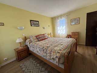  Maison  vendre 10 pices 260 m