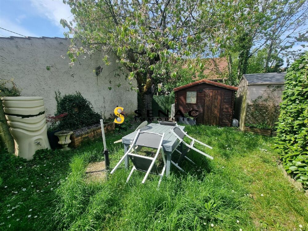 SENAC IMMOBILIER vous propose:VAUCELLES LIMITE ST LEU! ....