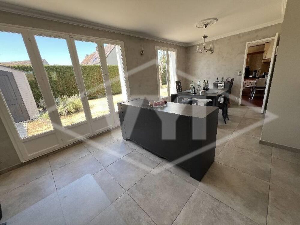vente Maison - 5 pièce(s) - 120 m² Combs-la-Ville (77380)