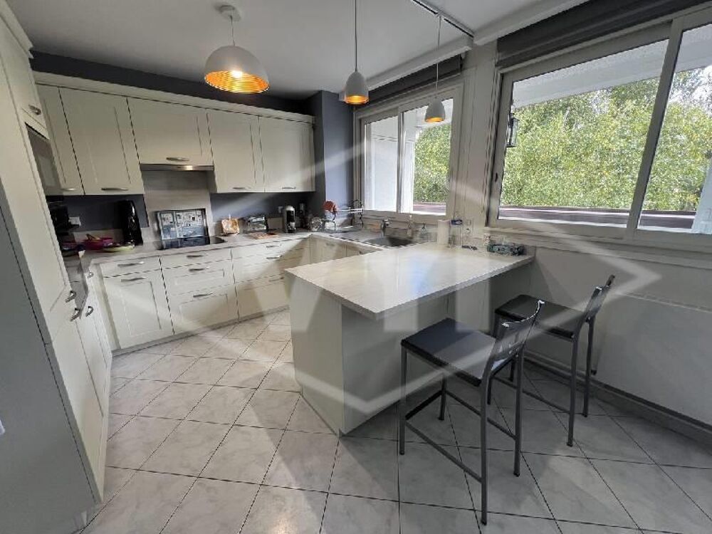 vente Appartement - 5 pièce(s) - 92 m² Combs-la-Ville (77380)