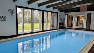  Maison  vendre 8 pices 209 m