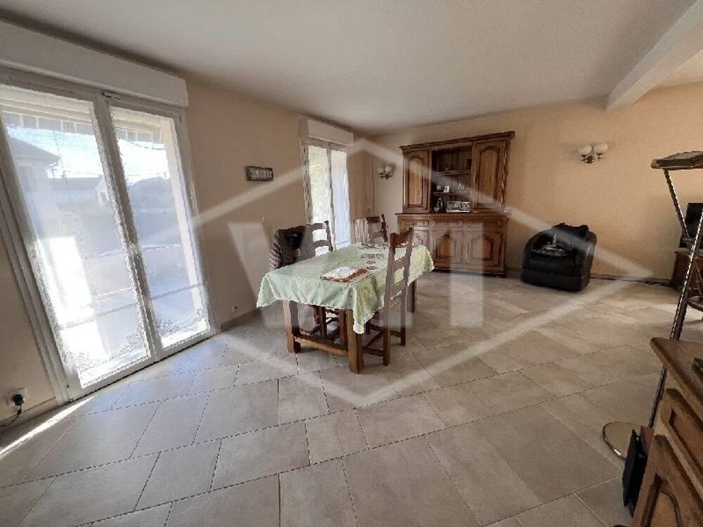 vente Maison - 6 pièce(s) - 120 m² Combs-la-Ville (77380)