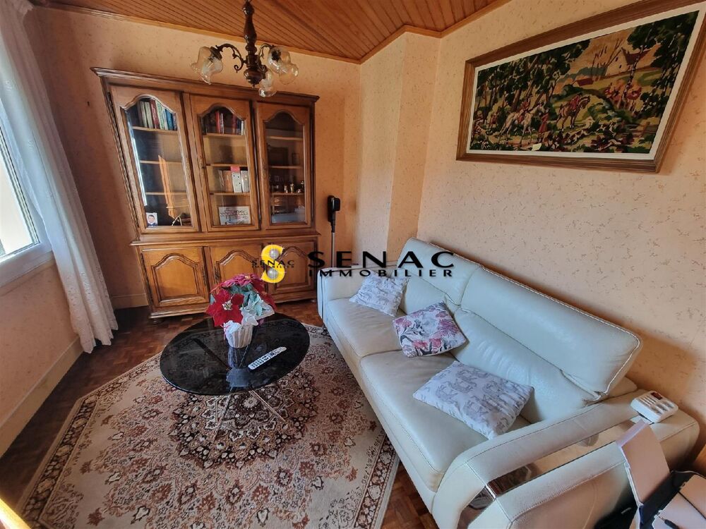 SENAC IMMOBILIER vous propose:Proche commodités et école....