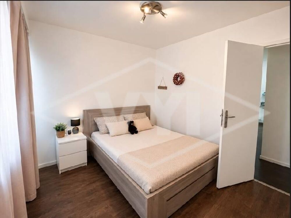SPÉCIAL INVESTISSEUR !Dans un quartier animé, situé au 1....