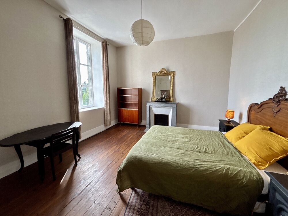 L'agence NPS vous propose à la vente cet appartement sit....