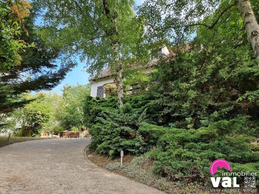 vente Maison - 5 pièce(s) - 150 m² Milly-la-Forêt (91490)