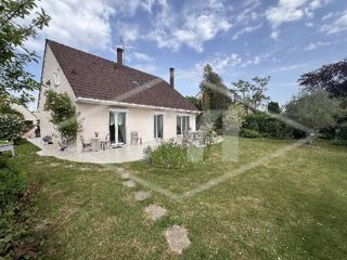 Maison 6 pièces 147 m² · à Combs-la-Ville · 147 m² · 440 000 €