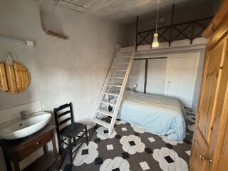  Appartement à louer 1 pièce 100 m²