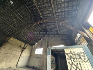  Immeuble � vendre 1600 m�