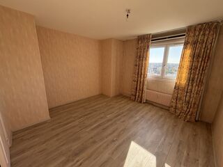  Appartement  vendre 2 pices 57 m