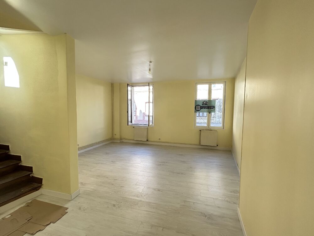 location Maison - 5 pièce(s) - 97 m² Saint-Pierre-sur-Dives (14170)