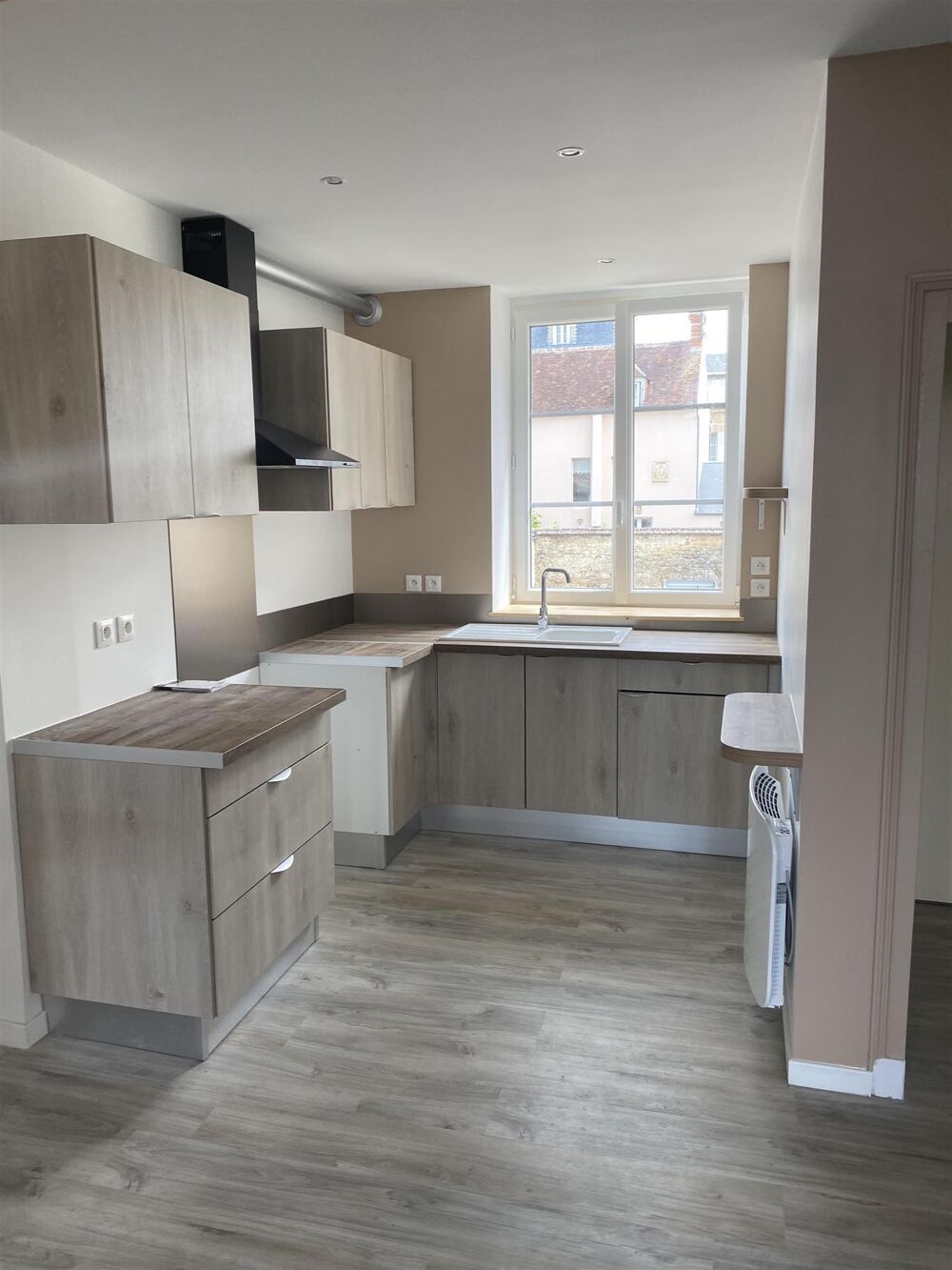 L'agence NPS vous propose un appartement de 106 m² dans....