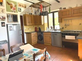  Propri�t�/ch�teau � vendre 6 pi�ces 140 m�