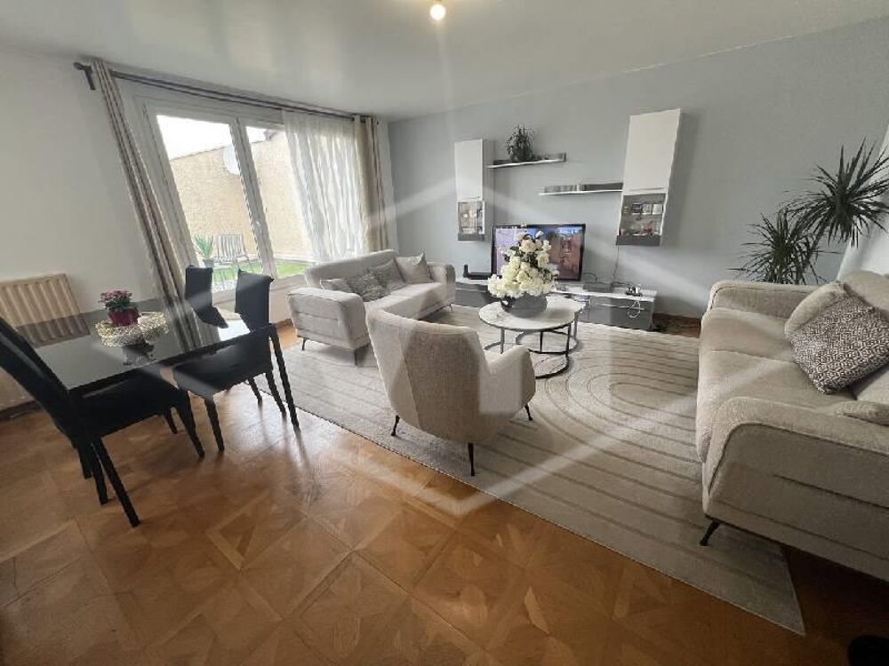 vente Appartement - 4 pièce(s) - 91 m² Combs-la-Ville (77380)