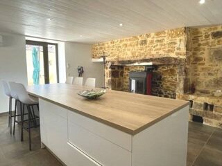  Maison � vendre 7 pi�ces 210 m�