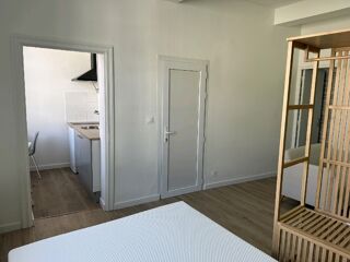  Appartement à louer 1 pièce 23 m²