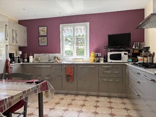  Maison  vendre 10 pices 260 m