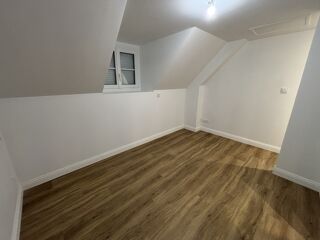 Maison à louer 2 pièces 28 m²