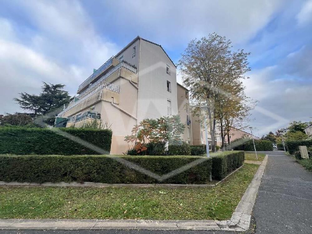 vente Appartement - 4 pièce(s) - 79 m² Combs-la-Ville (77380)