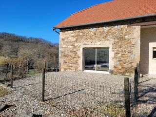  Appartement à louer 4 pièces 87 m²