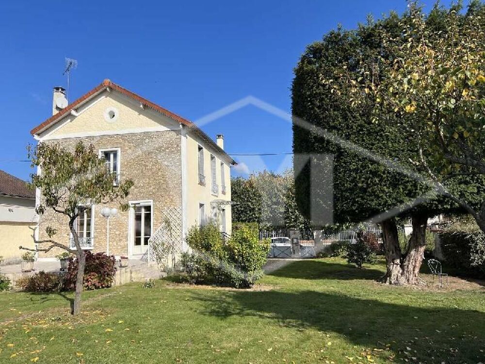 vente Maison - 6 pièce(s) - 120 m² Combs-la-Ville (77380)