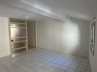  Appartement à louer 2 pièces 41 m²