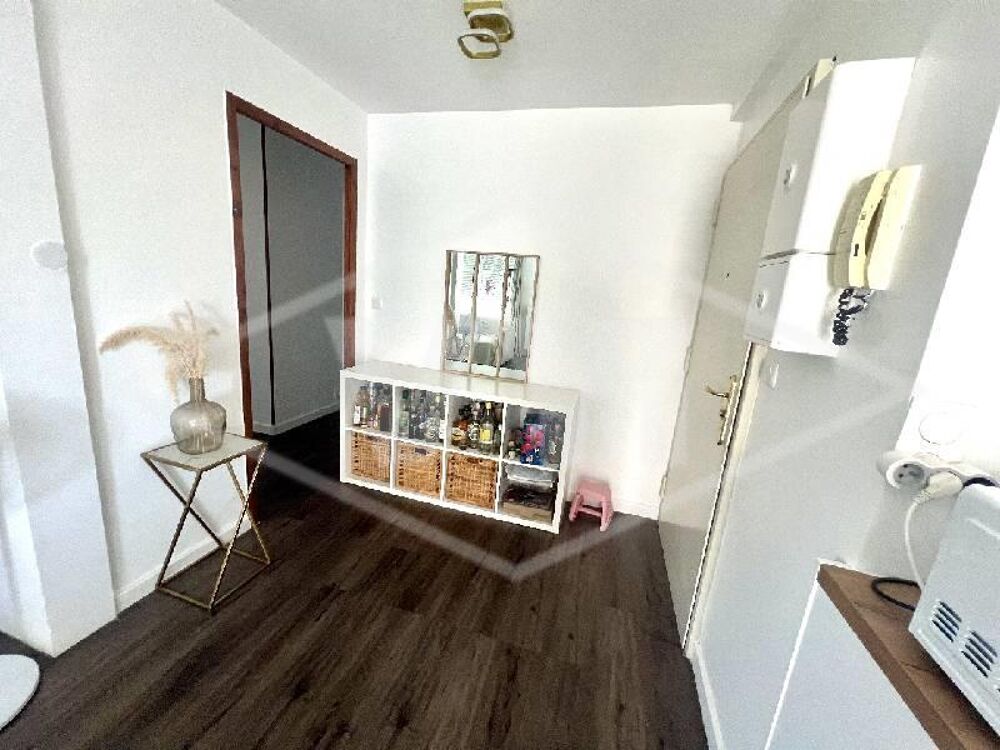 vente Appartement - 4 pièce(s) - 79 m² Combs-la-Ville (77380)