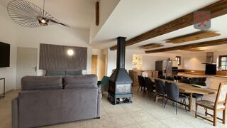  Maison  vendre 8 pices 230 m