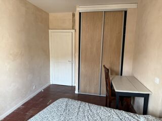  Appartement à louer 1 pièce 100 m²