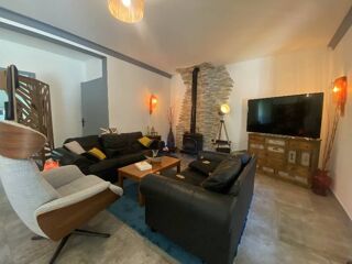  Maison  vendre 7 pices 238 m