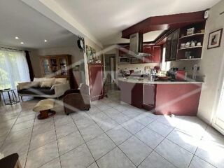  Maison  vendre 7 pices 120 m