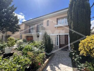  Maison  vendre 7 pices 135 m