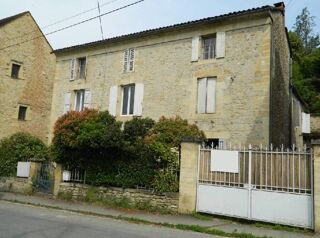  Maison  vendre 9 pices 230 m