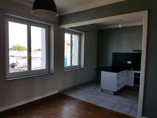  Appartement à louer 3 pièces 60 m²