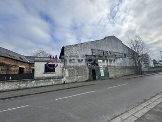  Immeuble � vendre 1600 m�